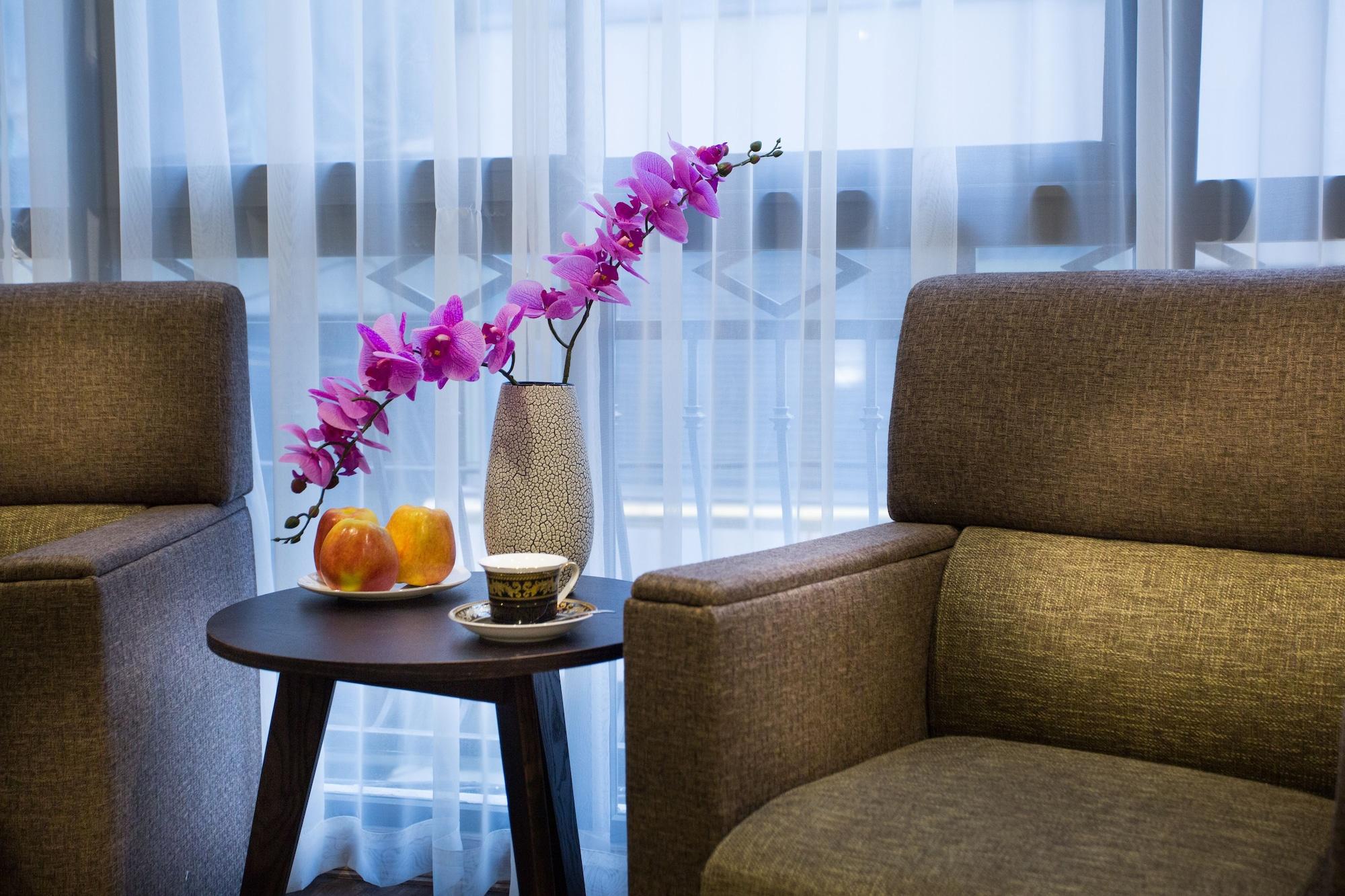 My Linh Hotel Ханой Экстерьер фото
